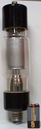 bigdiode.jpg (5333 bytes)