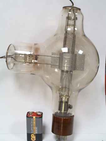 bigtx.jpg (9700 bytes)