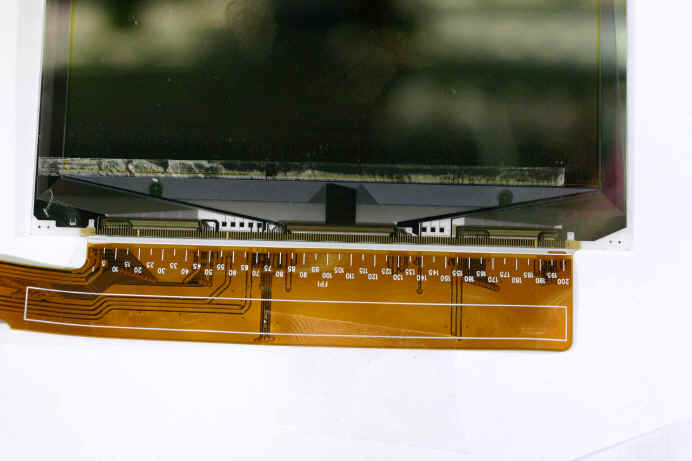 wpe28.jpg (408255 bytes)