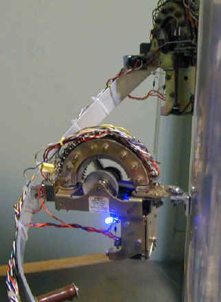 wpe51.jpg (78584 bytes)