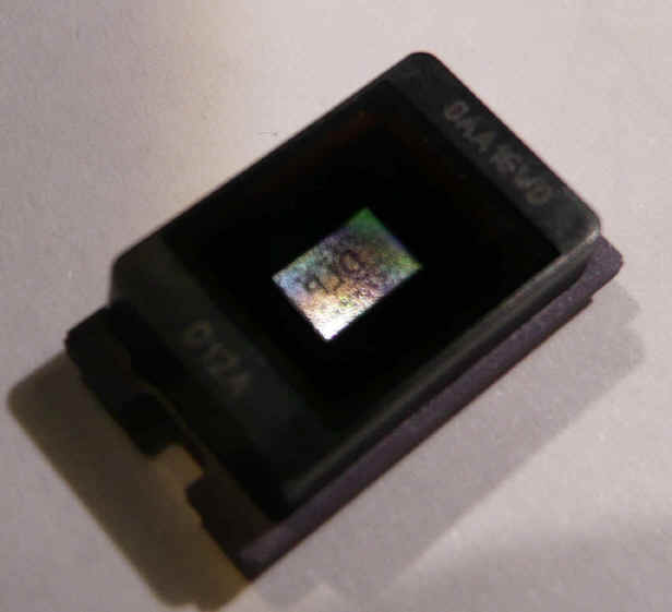 wpe2E5.jpg (71105 bytes)